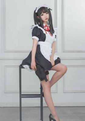 年轻大胸女教师3_BD英语在线视频观看